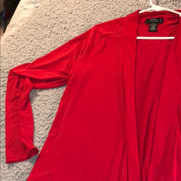 4/$20 Sandra and Andre red cardigan size 1X #69 - Picture 4 of 6
